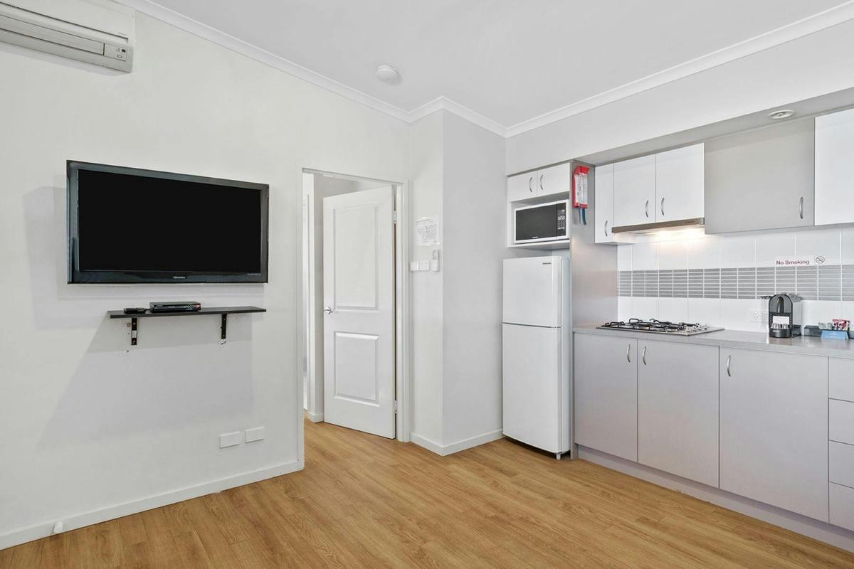 Deluxe 1 Bedroom Cabin