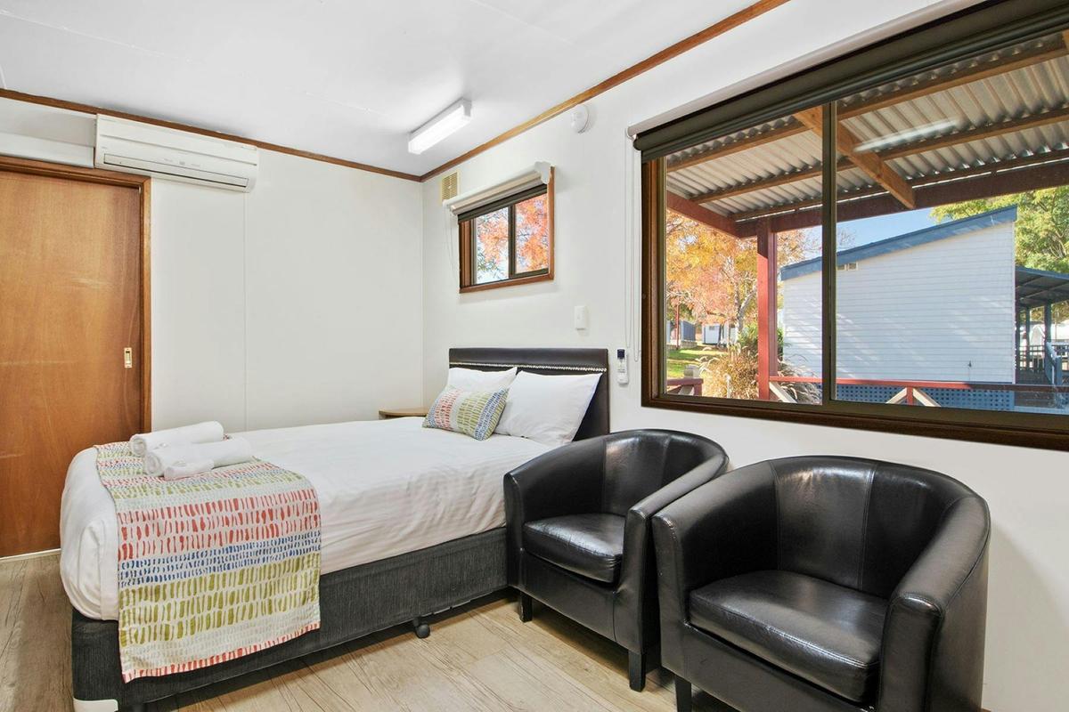 Standard Studio Cabin - Pet Friendly