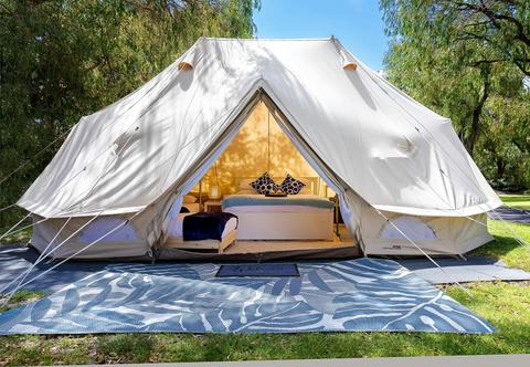 Luxury Glamping Experience