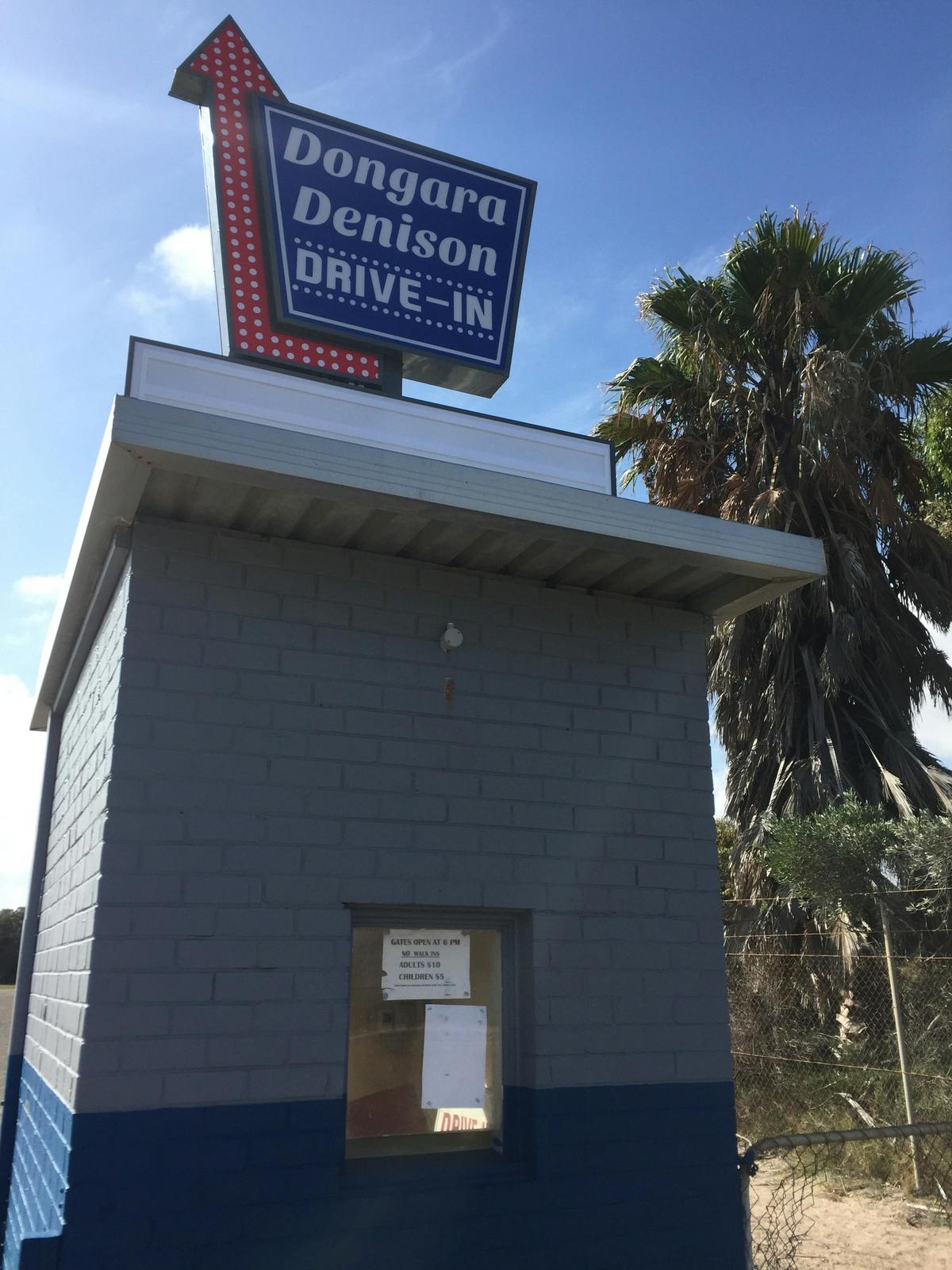 Dongara Denison Drive in Entry