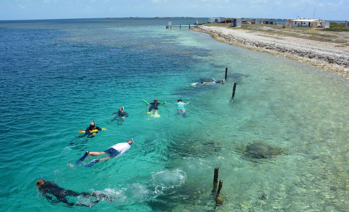 Abrolhos Islands 5 Day Cruise