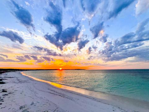 Abrolhos Islands - Shipwrecks and Wonders Cruise
