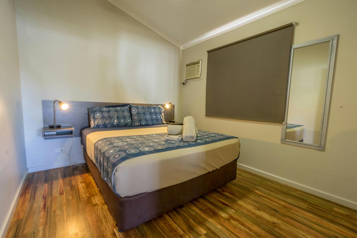 Deluxe 2 bedroom chalets - Wintersun Caravan Park