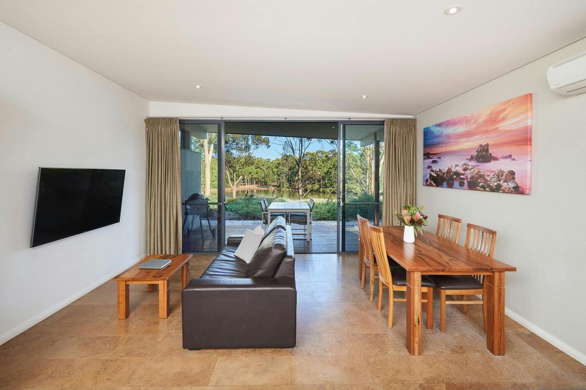 One Bed King Spa Chalet