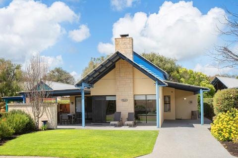 3 Bedroom Cottages