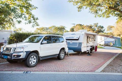 Powered Drive-Thru Site