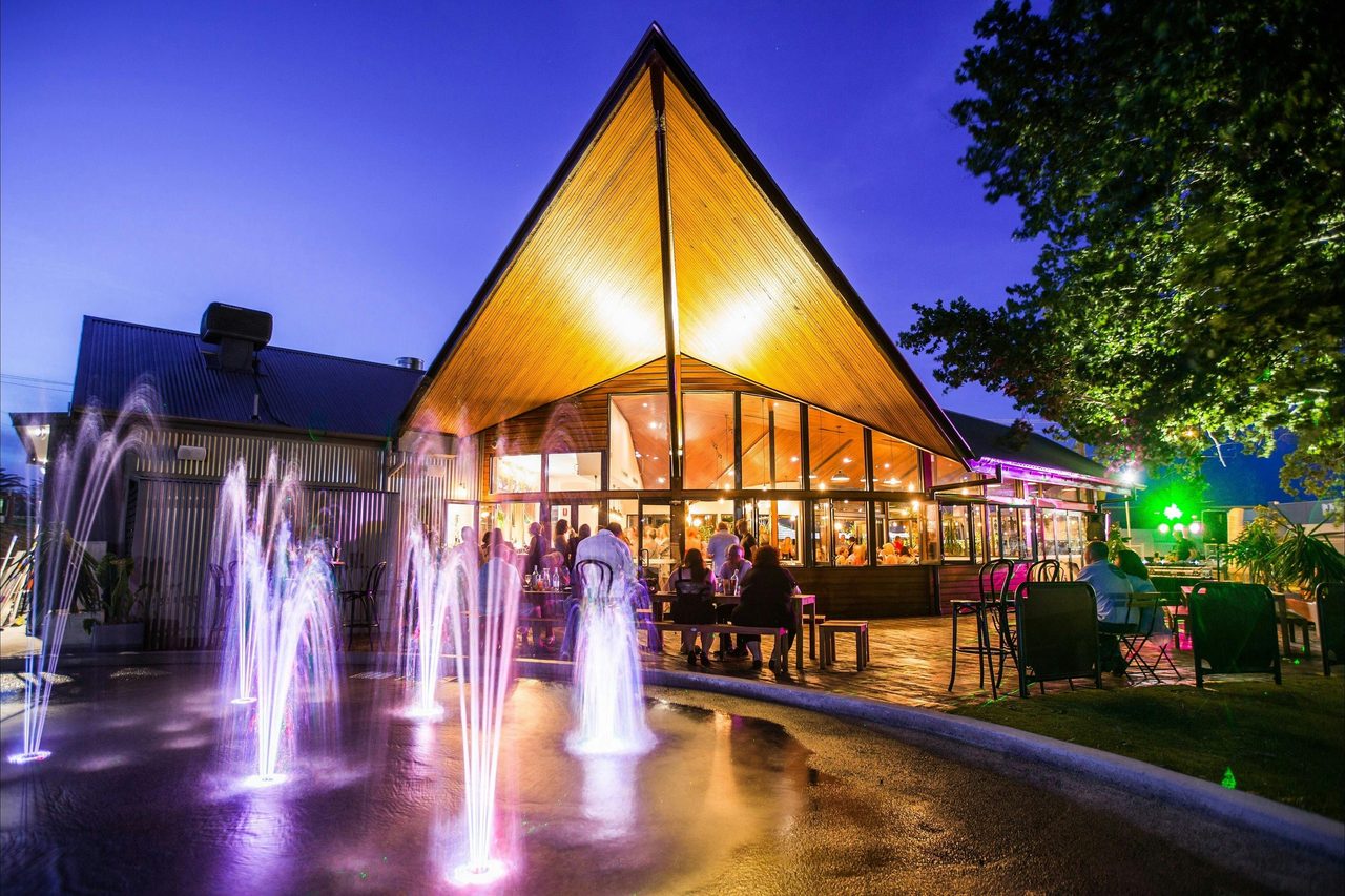 Hopscotch Cafe - Tamworth Regional Playground