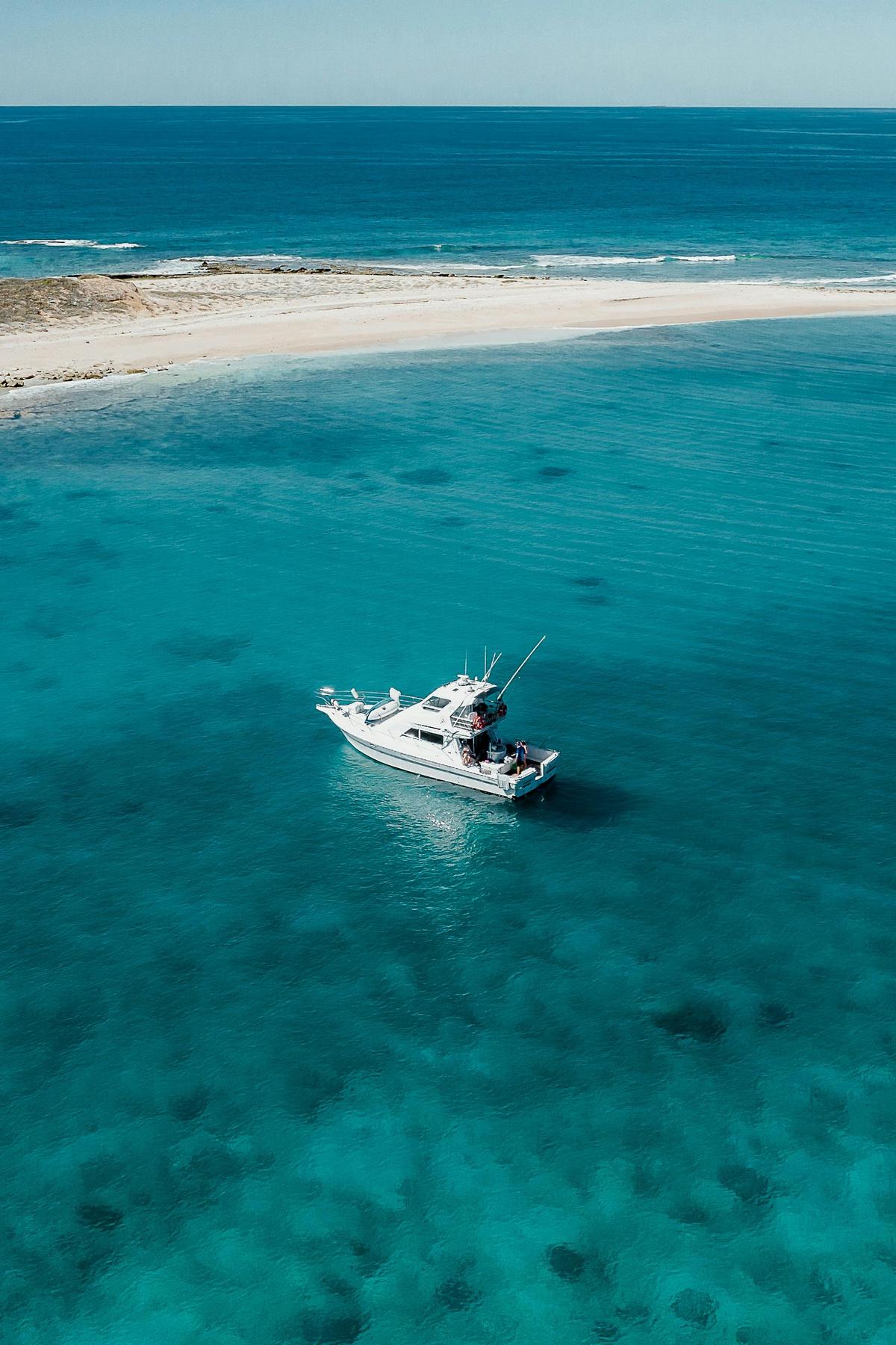 Live Aboard Tour