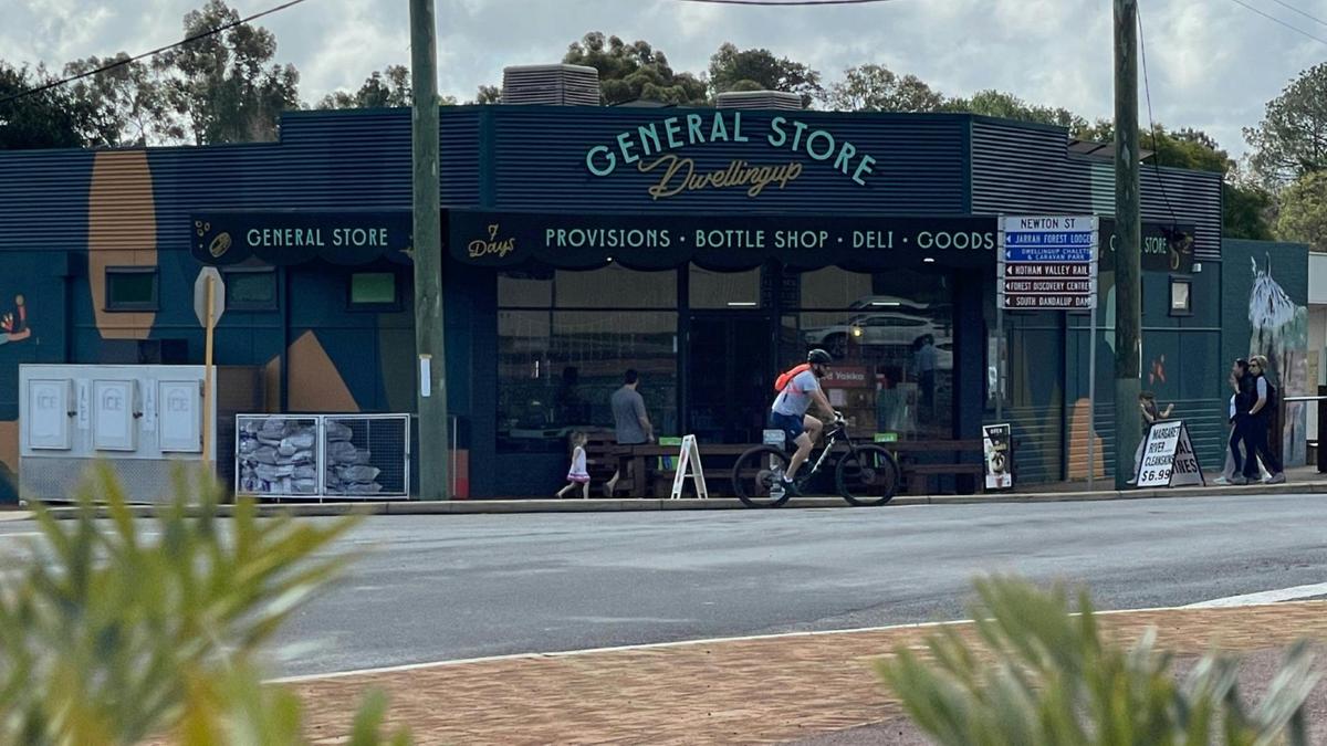 Dwellingup General Store