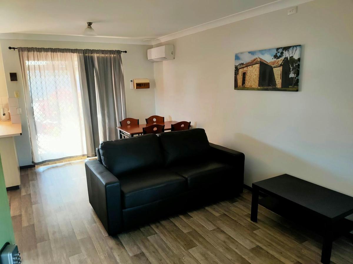 Campbell Cottage Unit 1