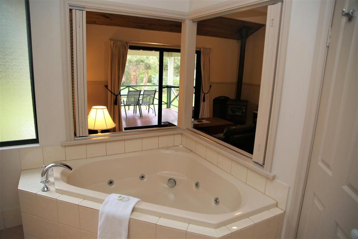 Sandpiper Garden View Spa Studio