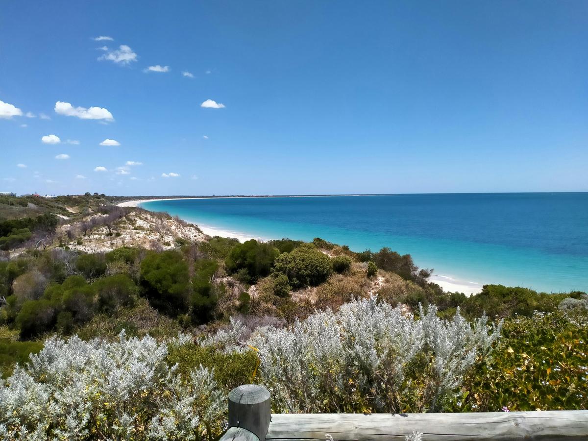 Warnbro Beach