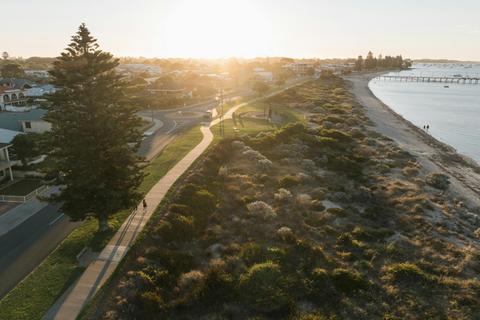 Foreshore Flow Trail