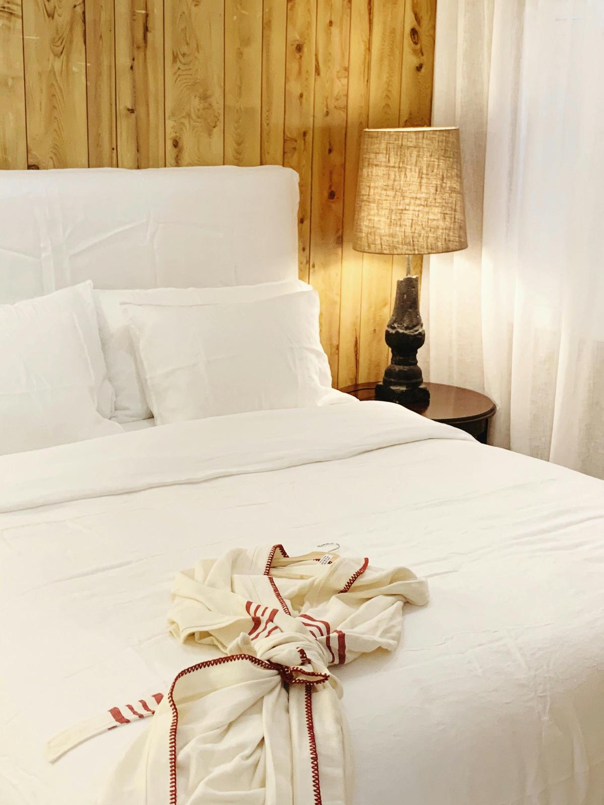 Esperance Chalet Village