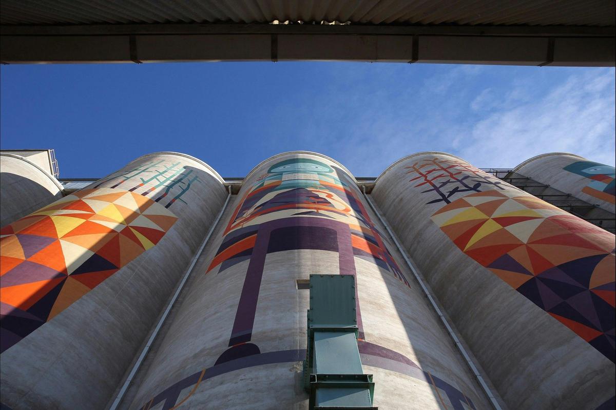 Merredin's Painted Grain Silos, Merredin, Western Australia