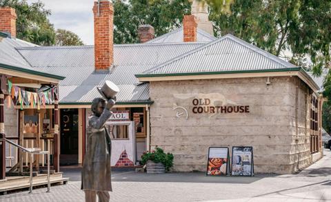 Gallery Store at The Old Courthouse Complex