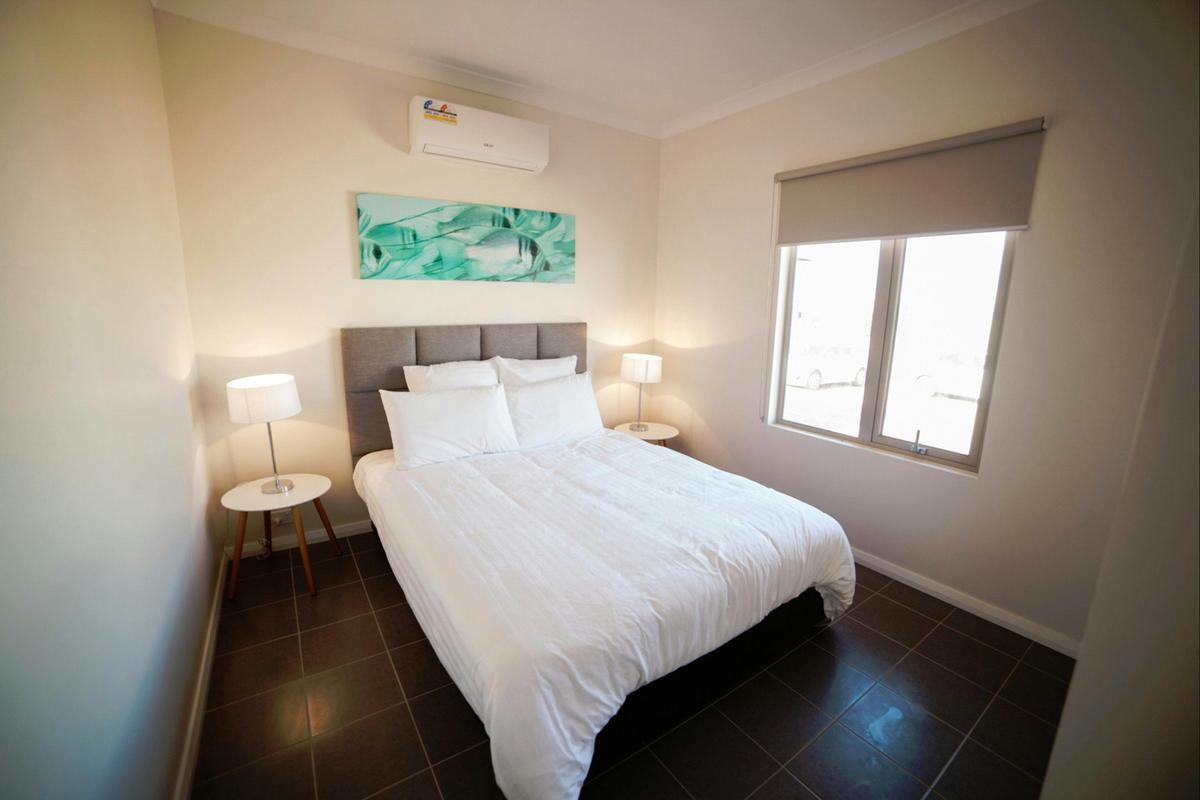 One Bedroom Apartment