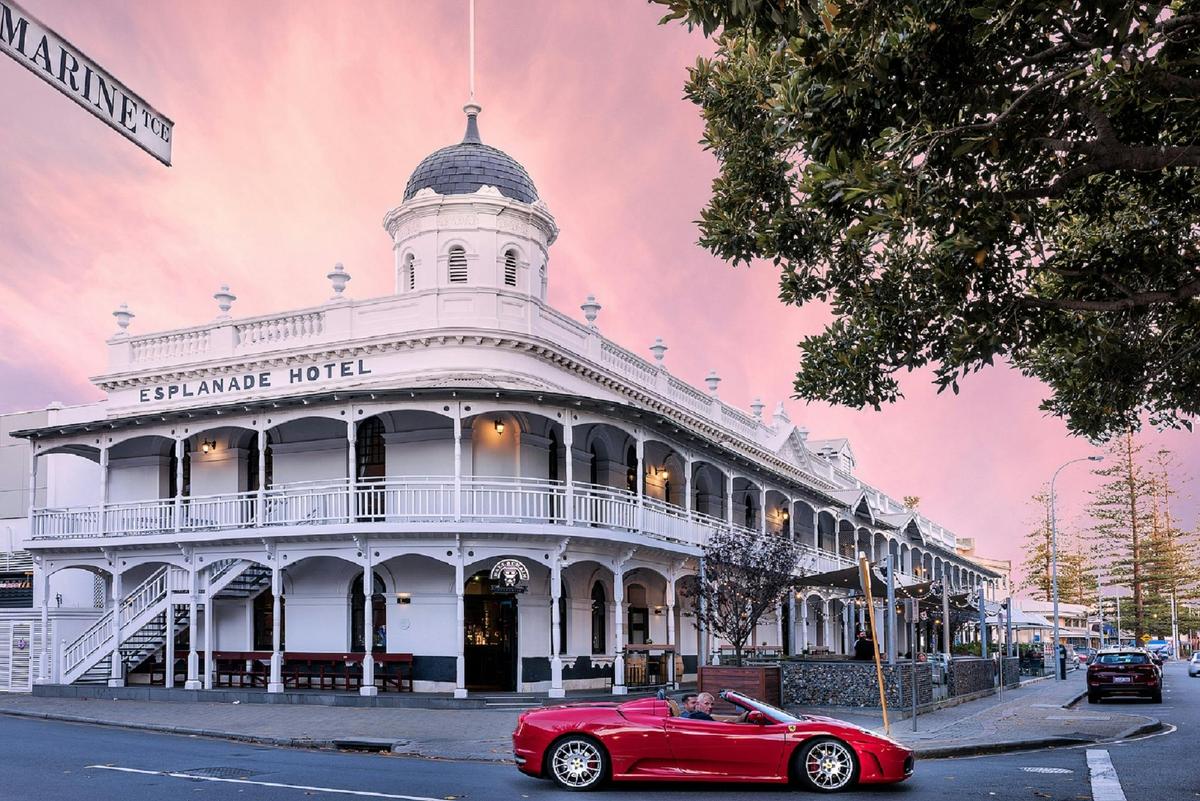 The historic Esplanade Hotel Fremantle - by Rydges at dusk