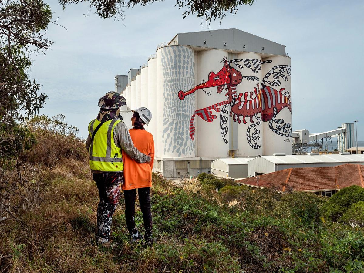 The Yok & Sheryo after completed artwork PUBLIC Silo Trail Albany, 2018.