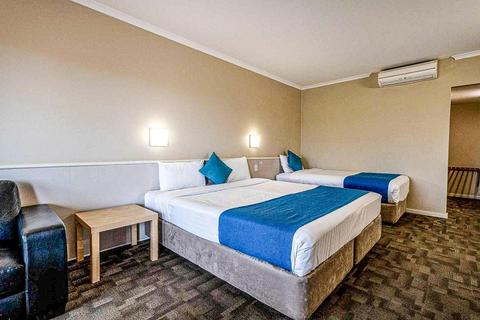 Northern Twin Room