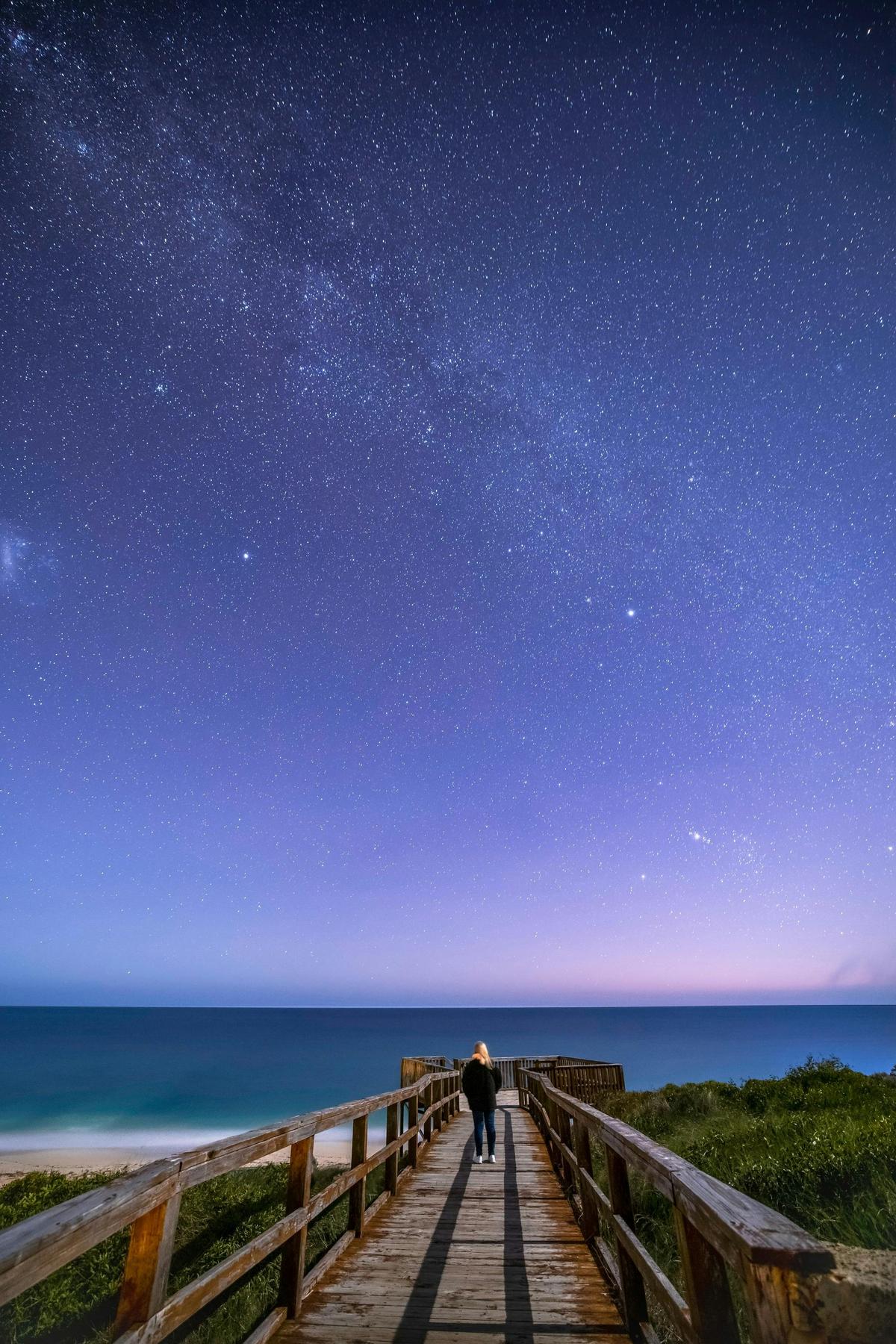 Night sky in Guilderton