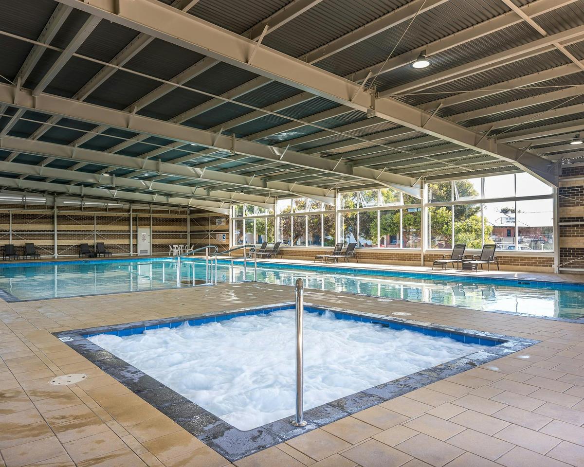 Indoor Pool & Spa