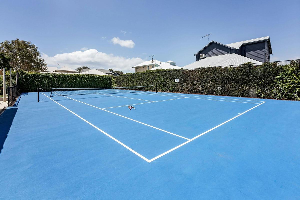 Tennis - Full Size Court