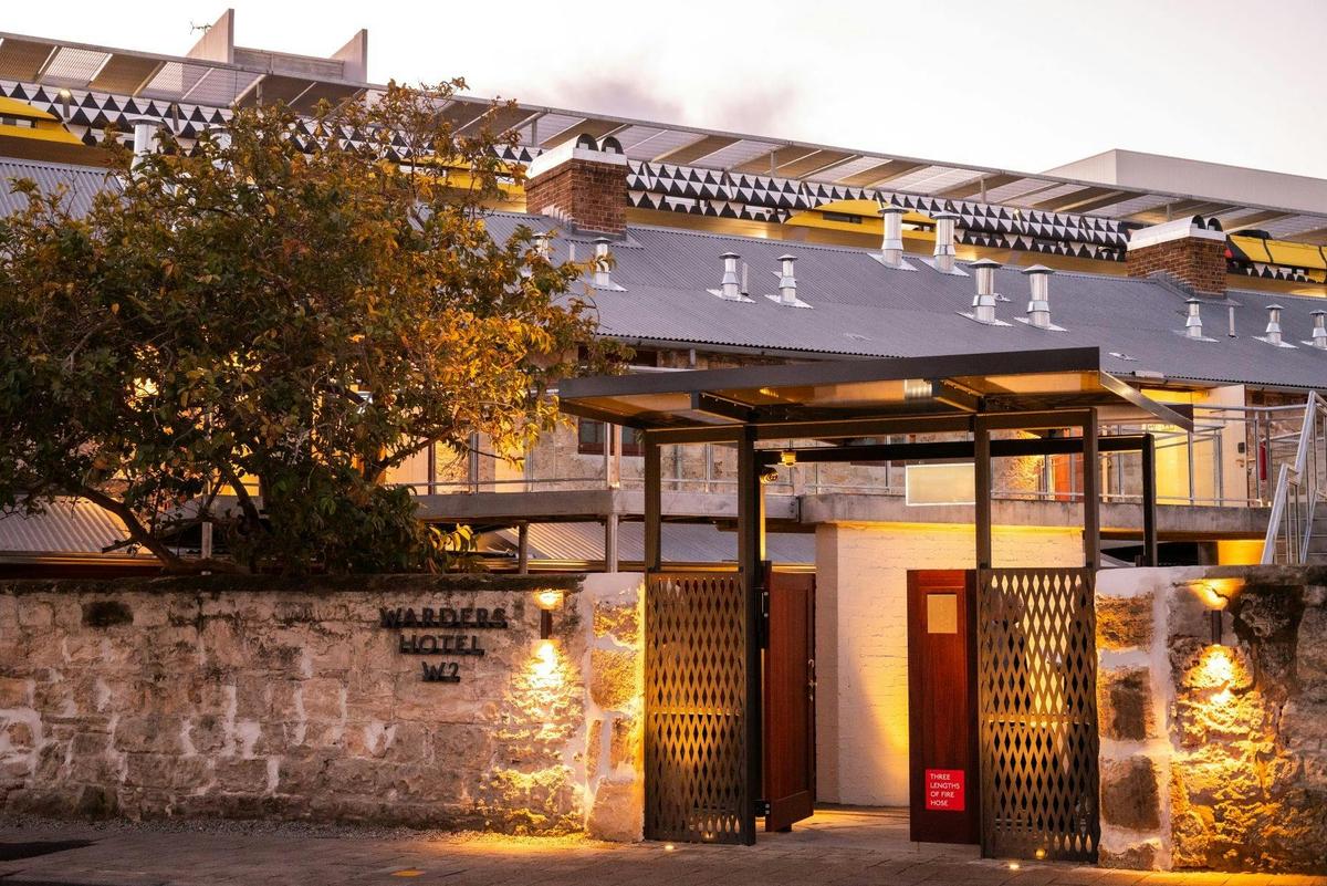 Warders Hotel by Garde
