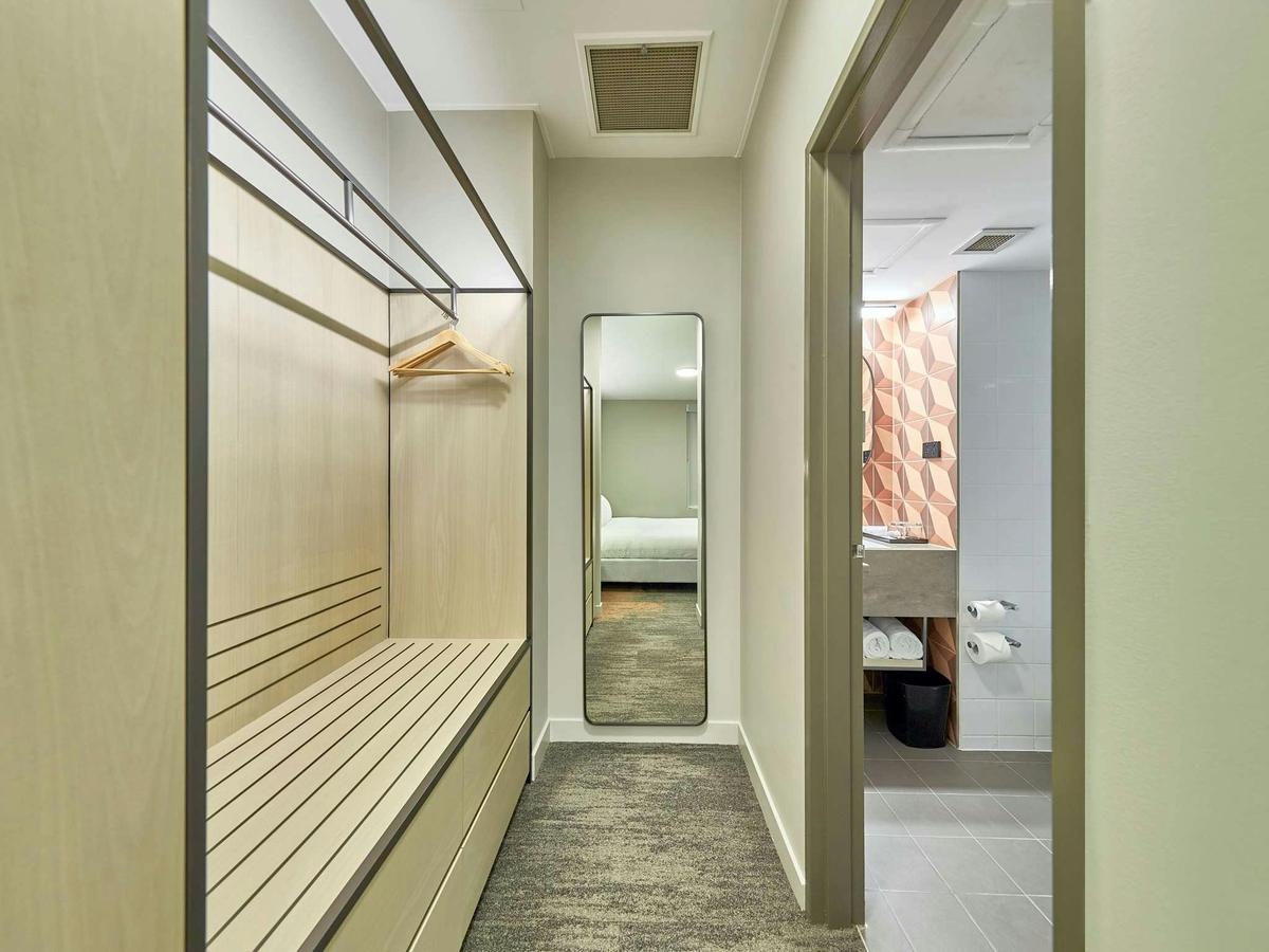 Premium Suite