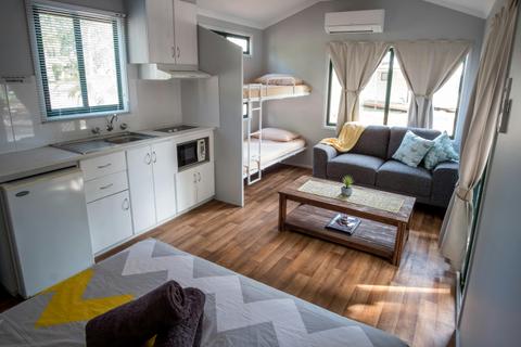 En suite Poolside Cabins