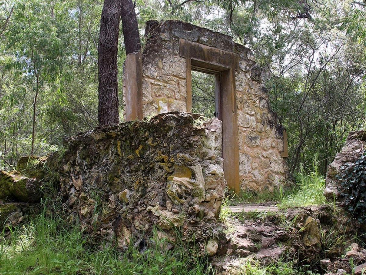 Ghost House Walk Trail, Yanchep, Western Australia