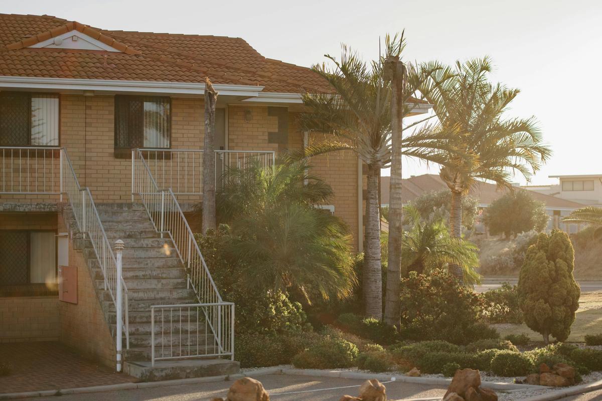Two and Three Bedroom Self Contained Aparments