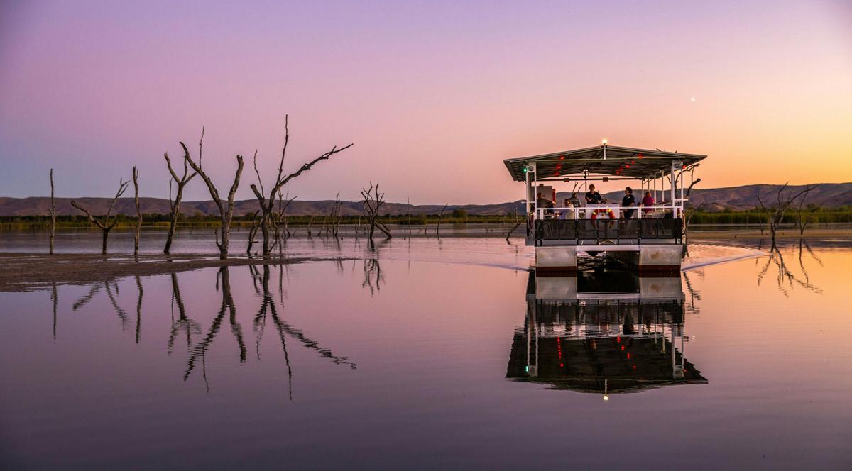 Lake Kununurra Sunset Dinner Tour
