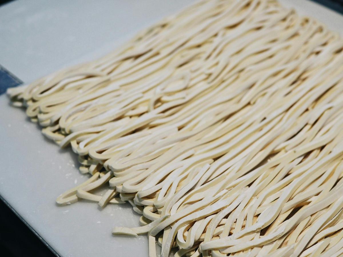 Noodles at Hifumiya