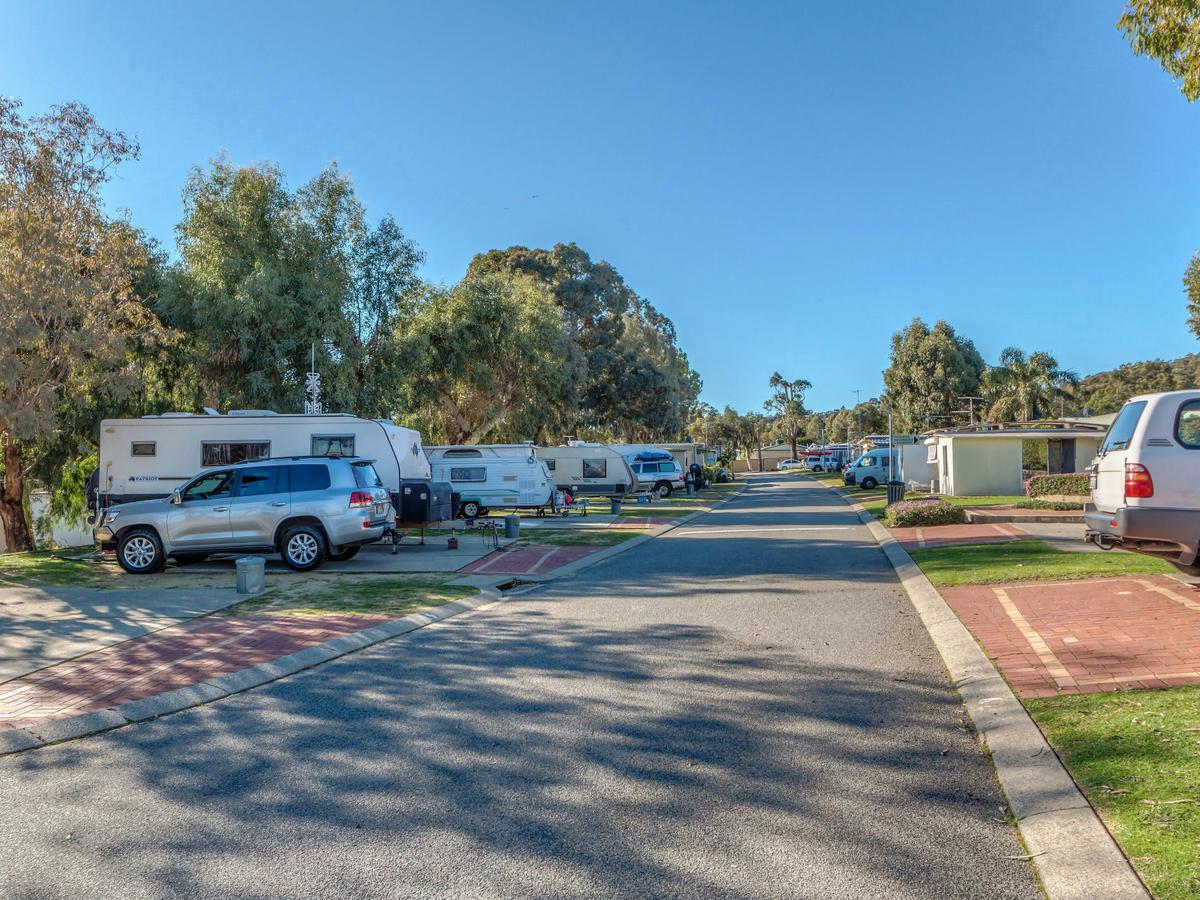 Hillside Garden Village caravan sites