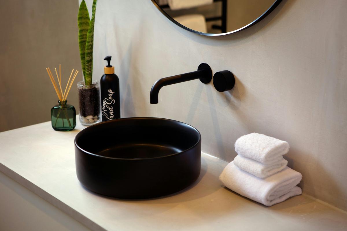 Ensuite