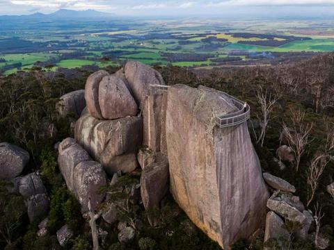 South West Edge - Margaret River, Wave Rock to Esperance and Avon Valley Wilderness Discovery Escape