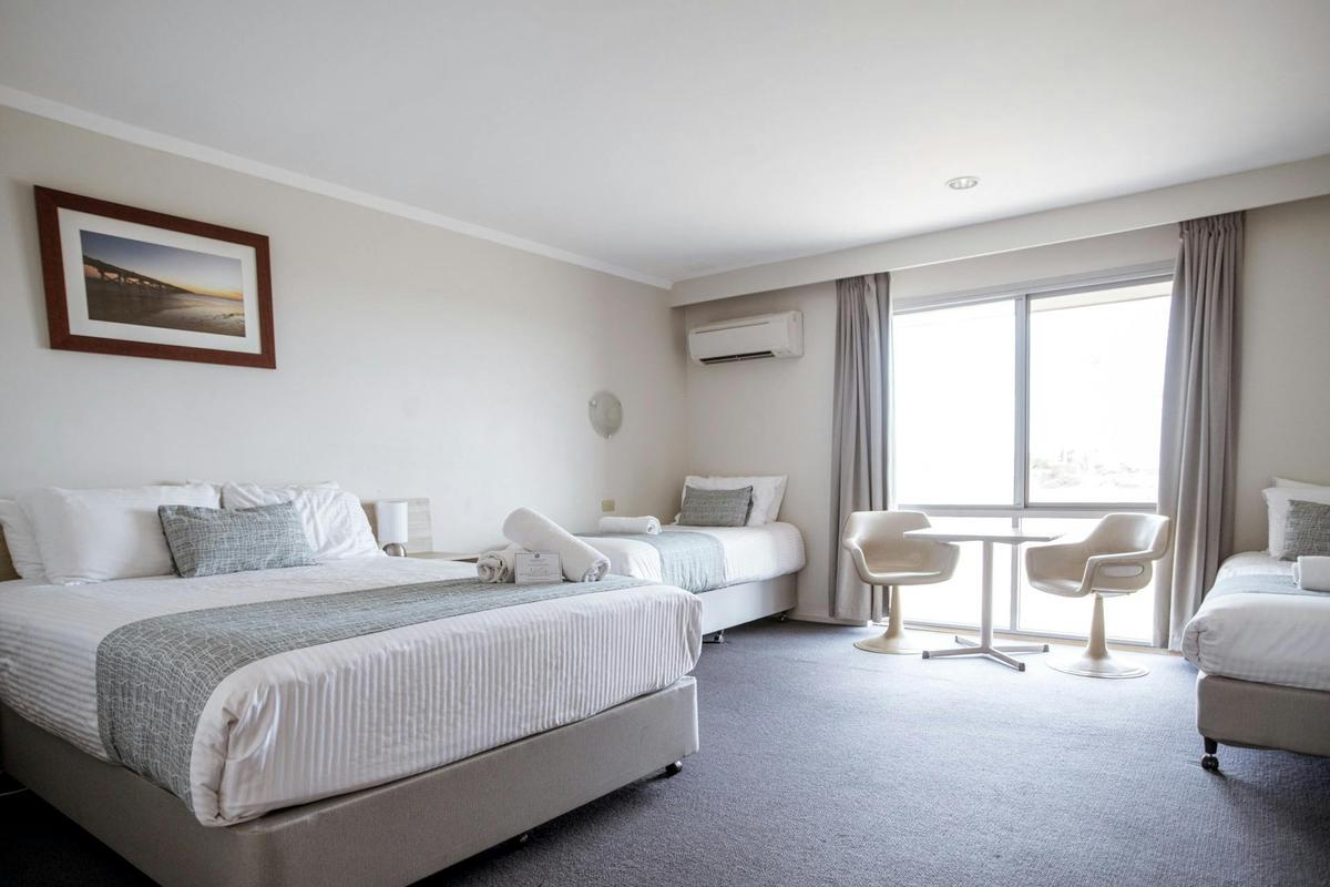 Family Room - Sleeps 4
