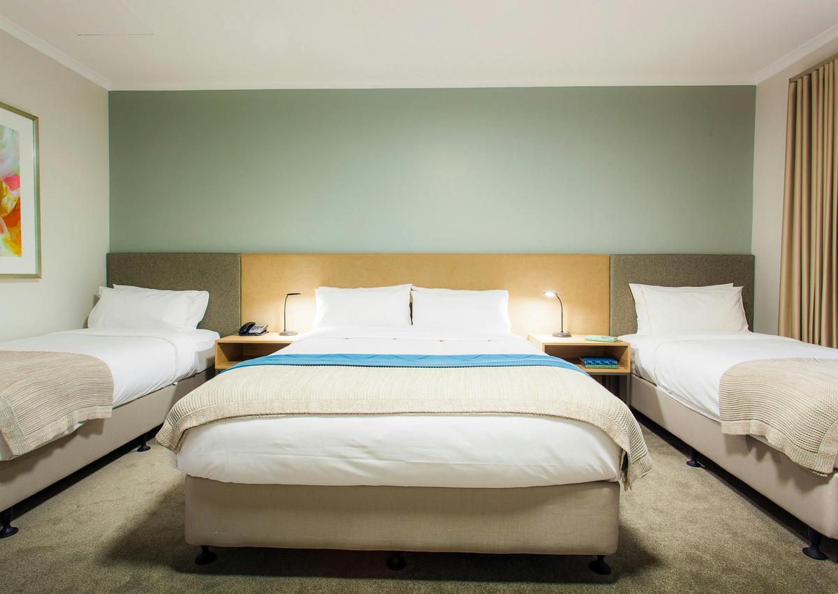 Deluxe Family Room