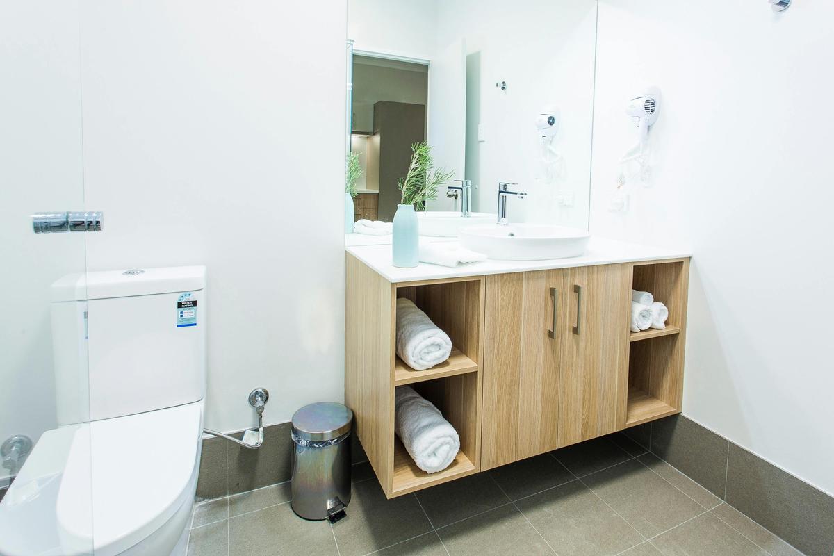 Deluxe Family Room with Kitchenette