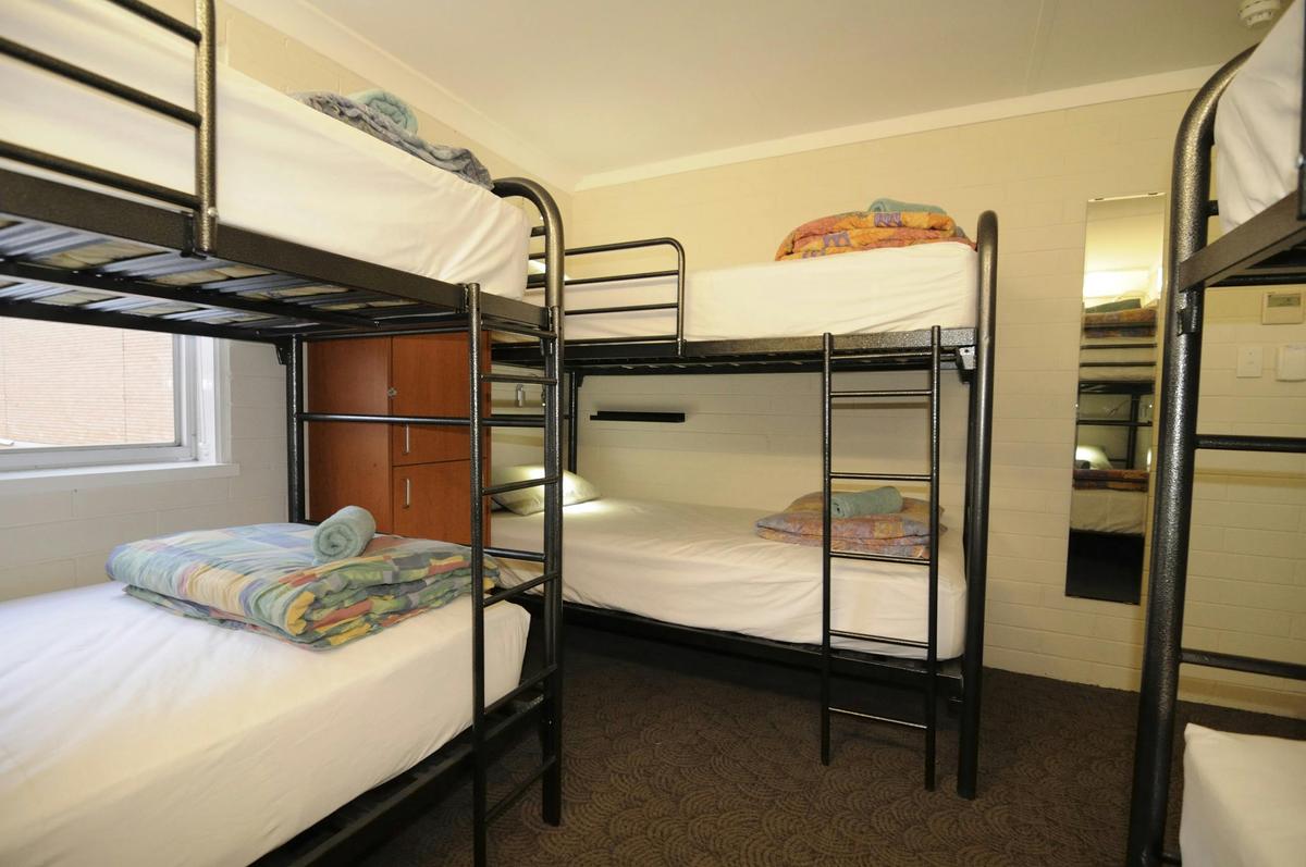 6 Bed Bunk