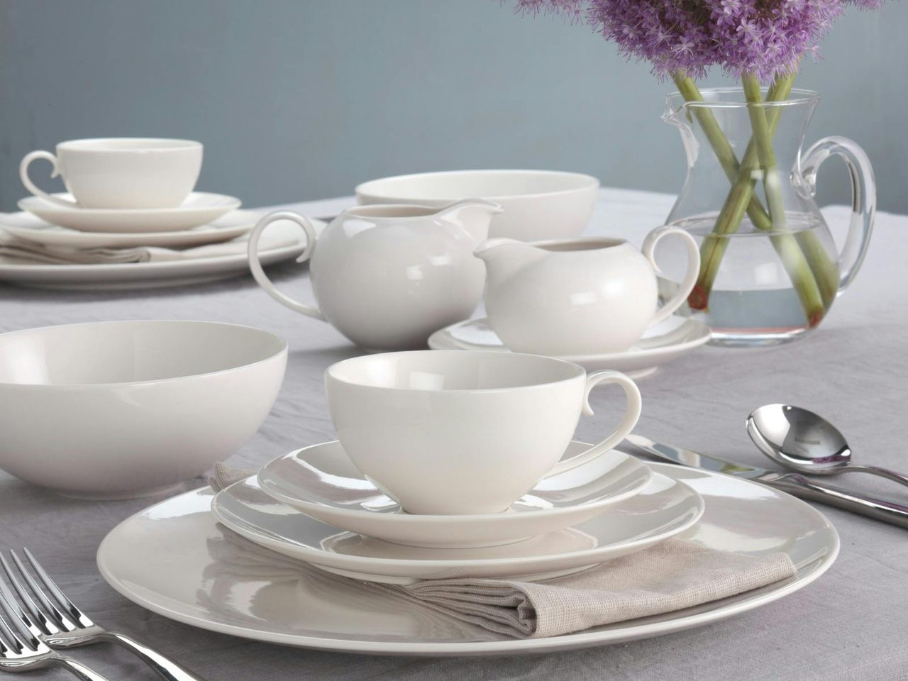 White Basics Stock