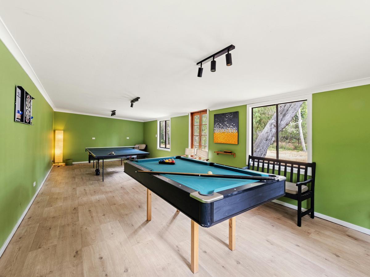 Game Room - Dart - Pool - Ping-Pong