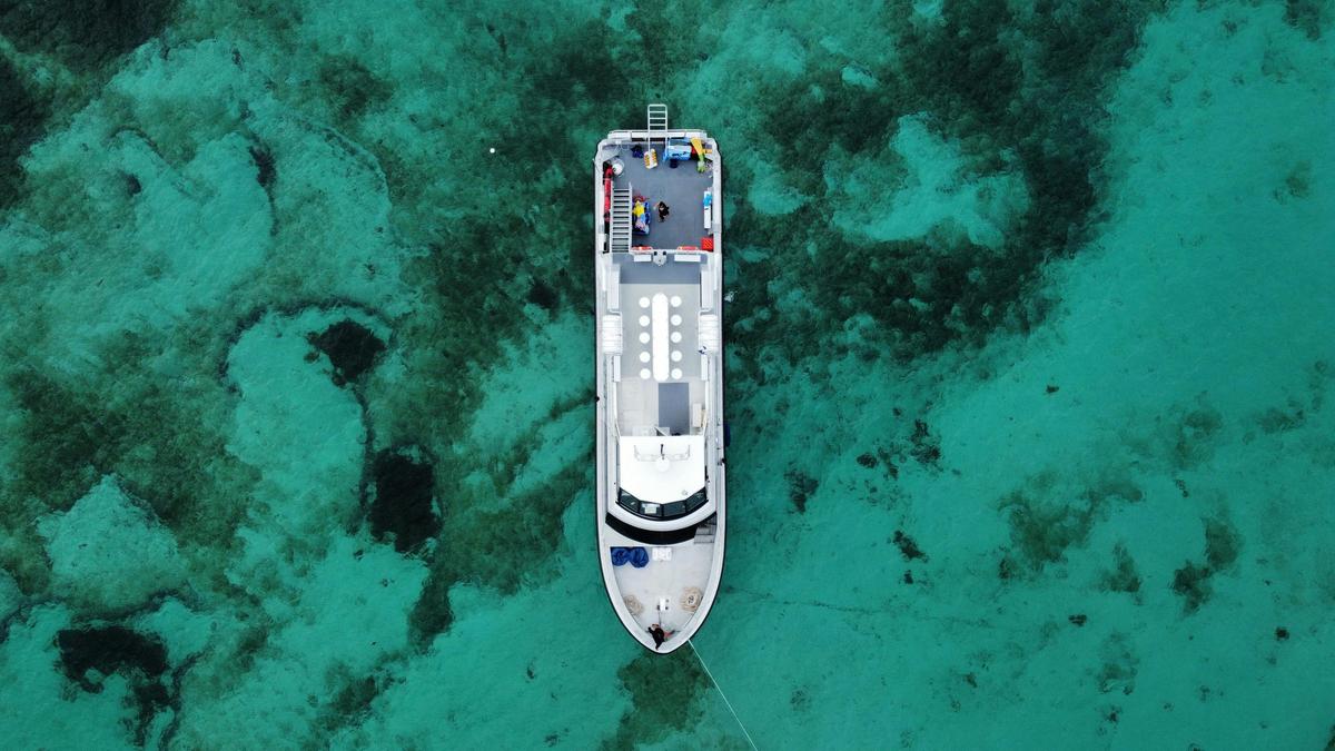 Jurien Bay Oceanic Eco Vessel