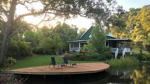 Lakeside Garden Chalet