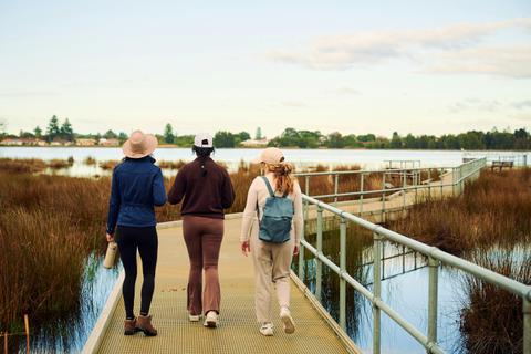 Lake Richmond - Anne Mueller Environmental Walk