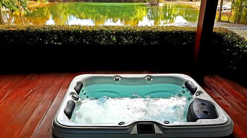 Lakehouse Spa Villa