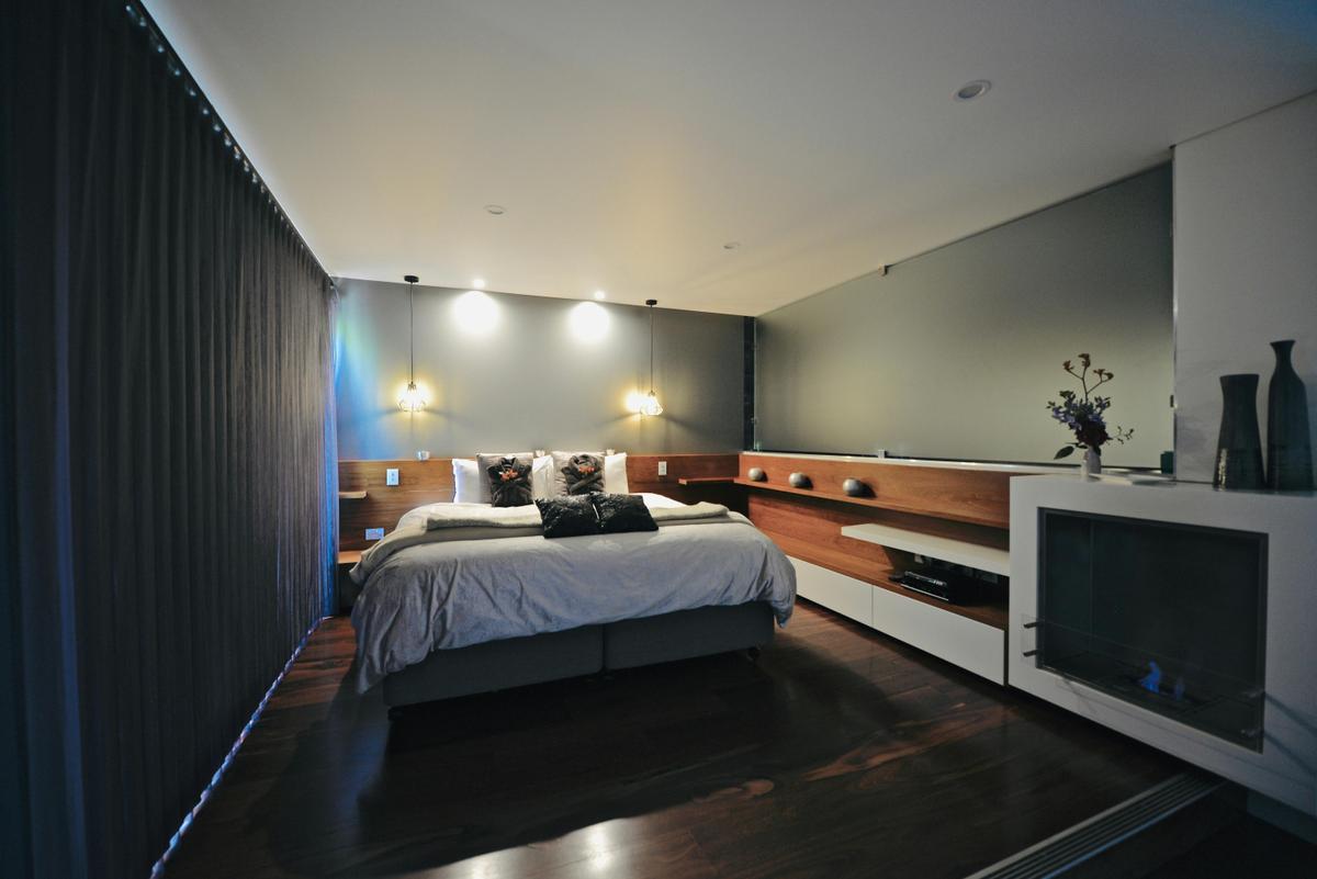 Lakehouse Spa Villa