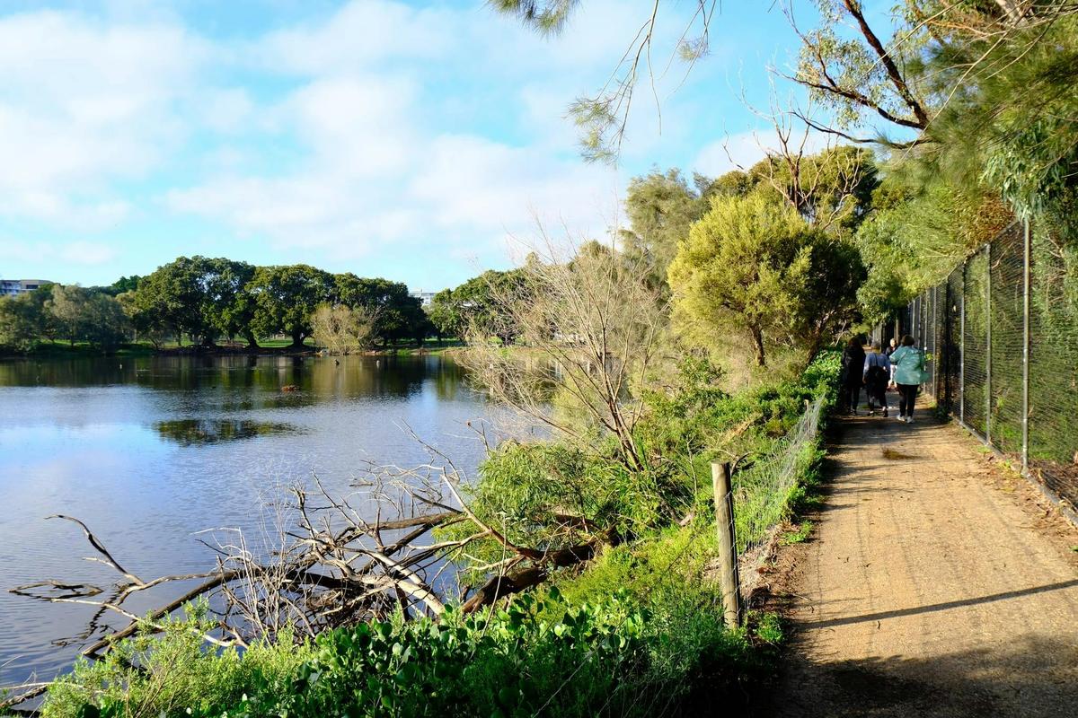 Lake Claremont