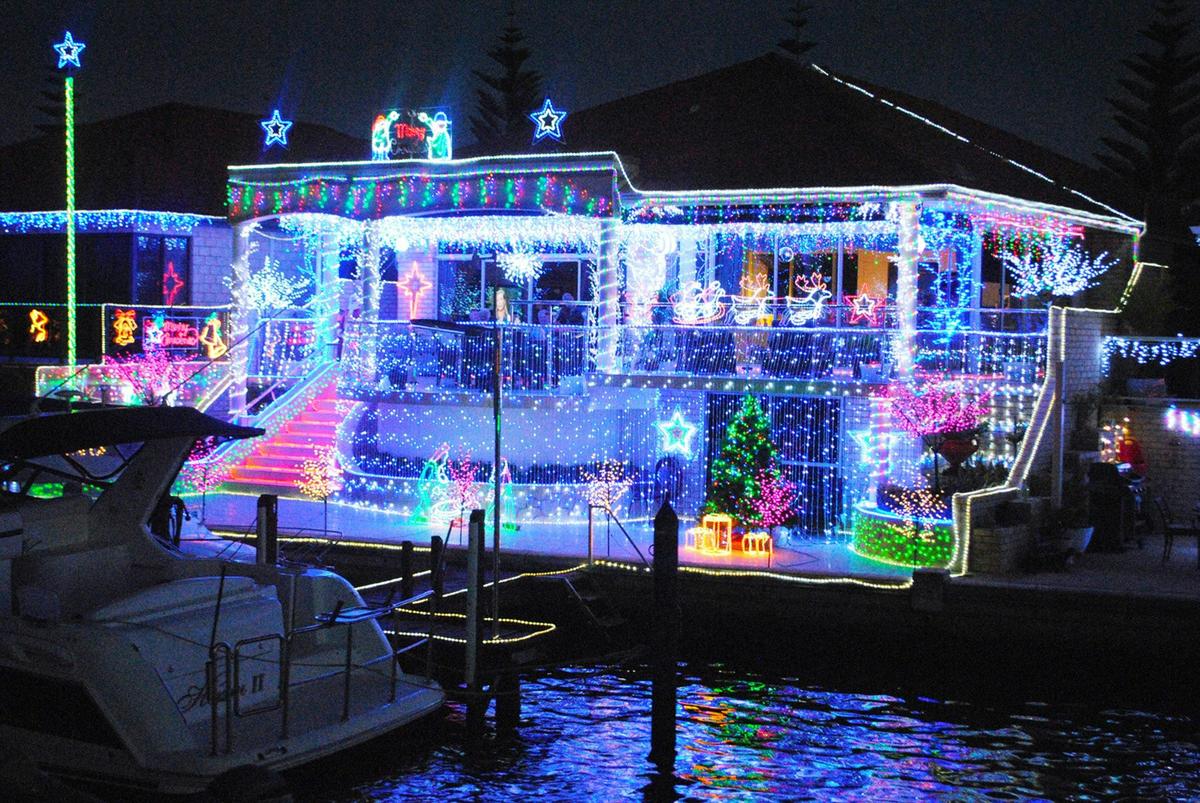 Christmas Lights Cruise - One Hour